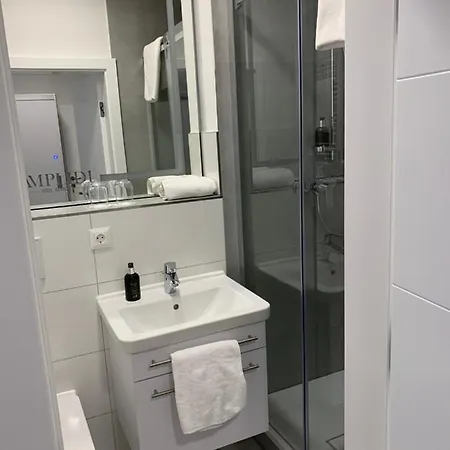 Amplidi Hotel