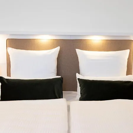 Amplidi Hotel 3*