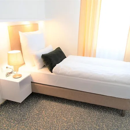 Amplidi Hotel 3*